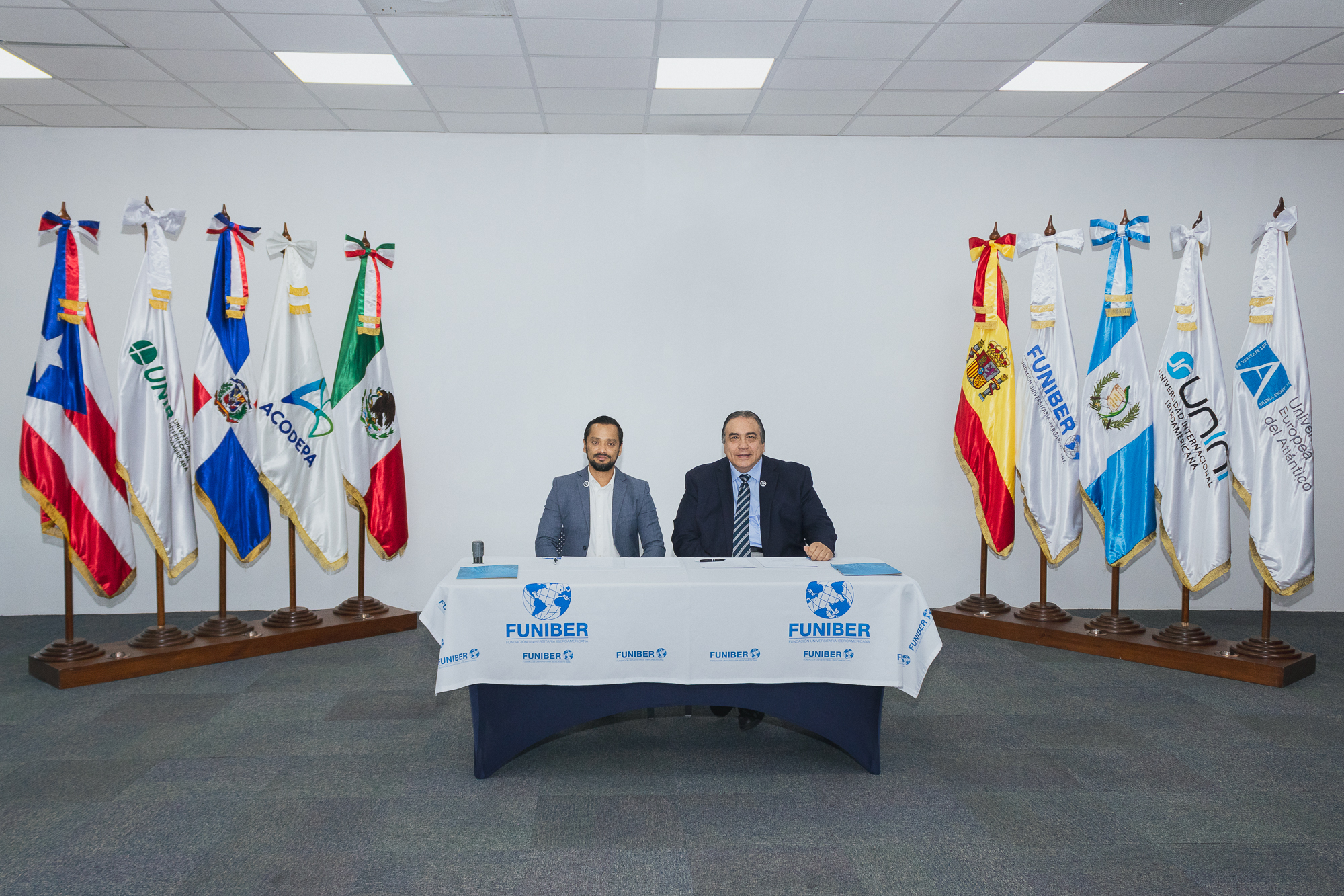 ACODEPA y FUNIBER firman convenio de cooperación académica 